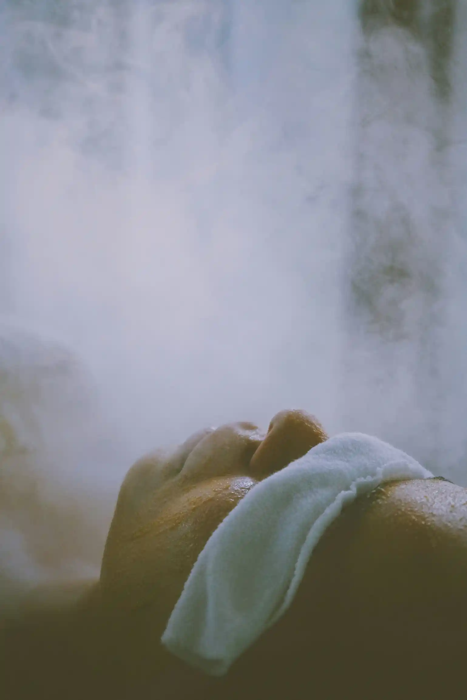 Dry massage spa at Gulshan Lotus Spa